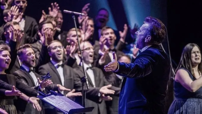 Co oznacza muzyka wokalna? Rodzaje, przykłady i najważniejsze cechy
