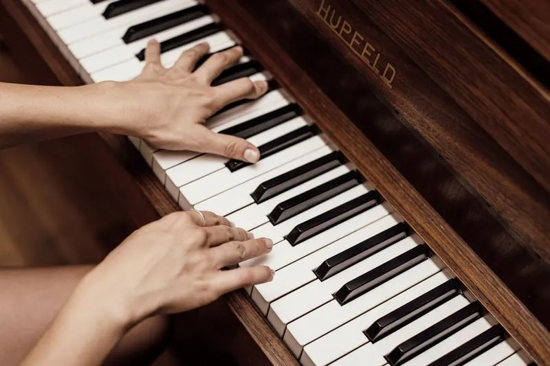 Farby do pianina