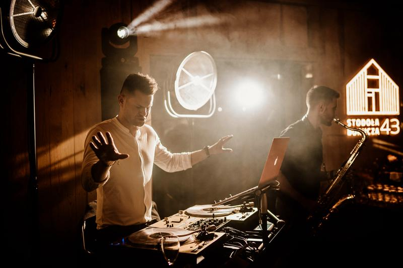 Sprzęt dla DJ-a